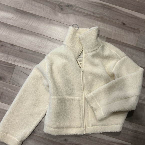 H&M Sherpa coat - Picture 1 of 1